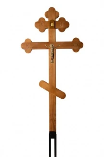 Крест на могилу дубовый 